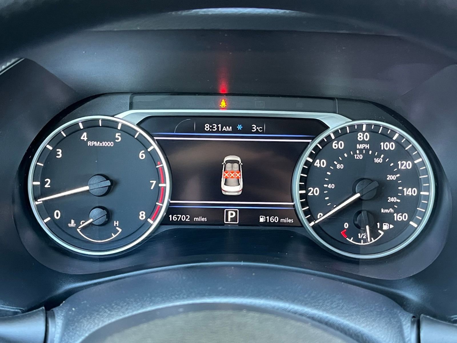 Used 2025 Nissan Sentra SV FWD image 36