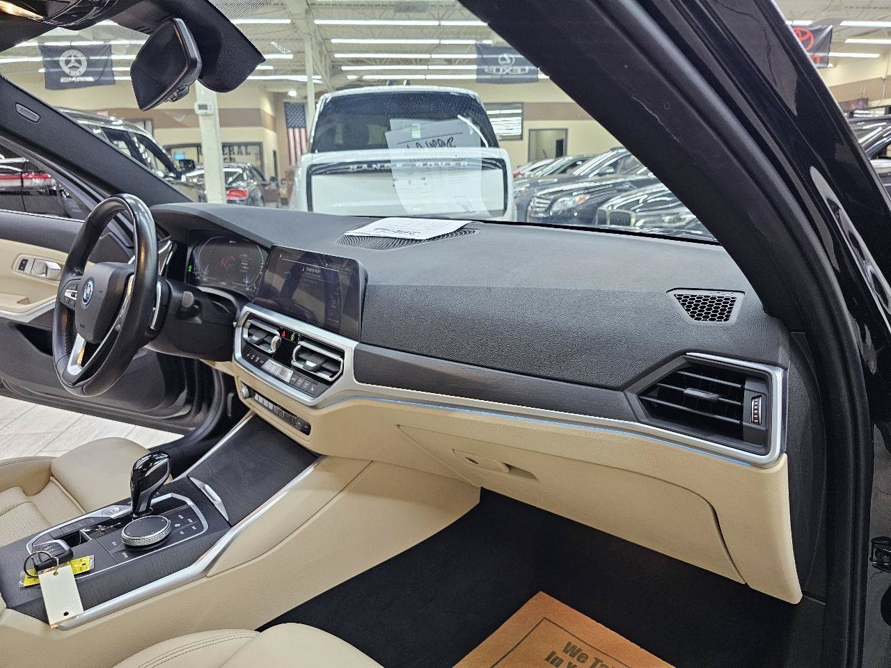 Used 2022 BMW 330e RWD image 21