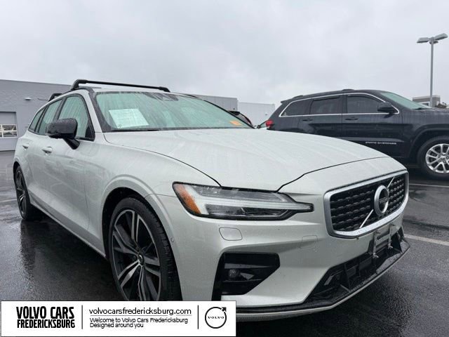Used 2020 Volvo V60 T6 R-Design w/ Protection Package Premier FWD image 1