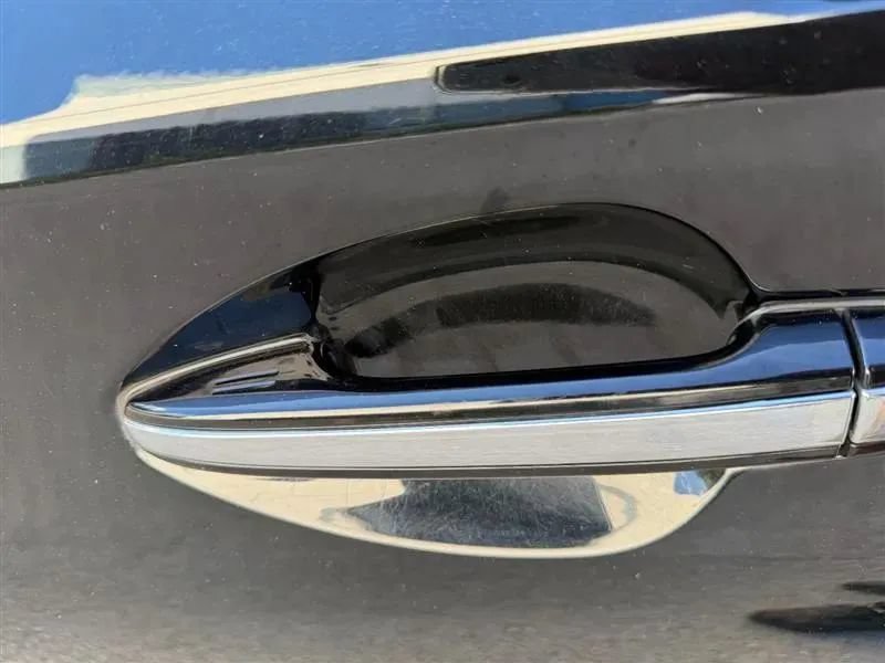 Used 2013 Toyota Avalon XLE Touring FWD image 33