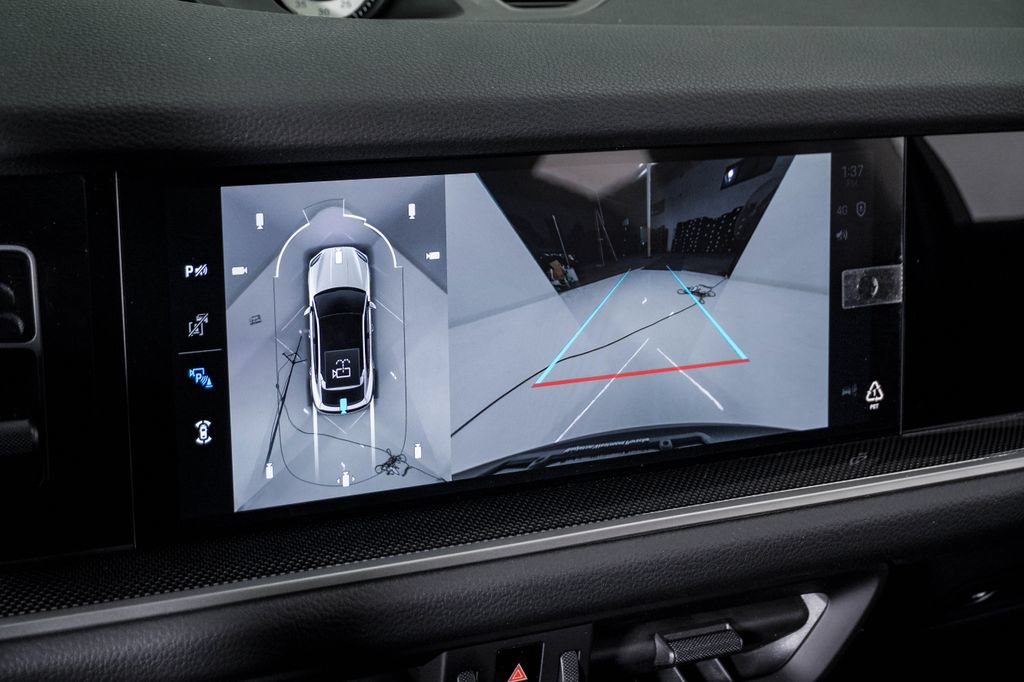 New 2026 Porsche Cayenne Coupe AWD/4WD image 23