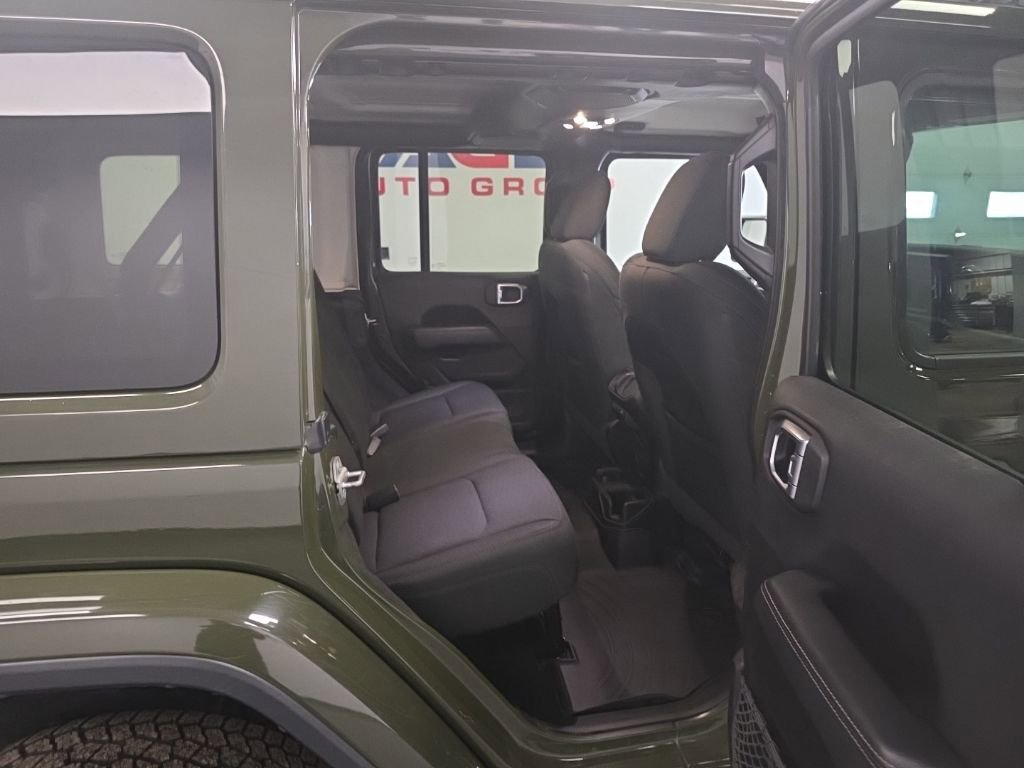 Used 2021 Jeep Wrangler Unlimited Sahara w/ Uconnect 4C Nav & Sound Group image 30