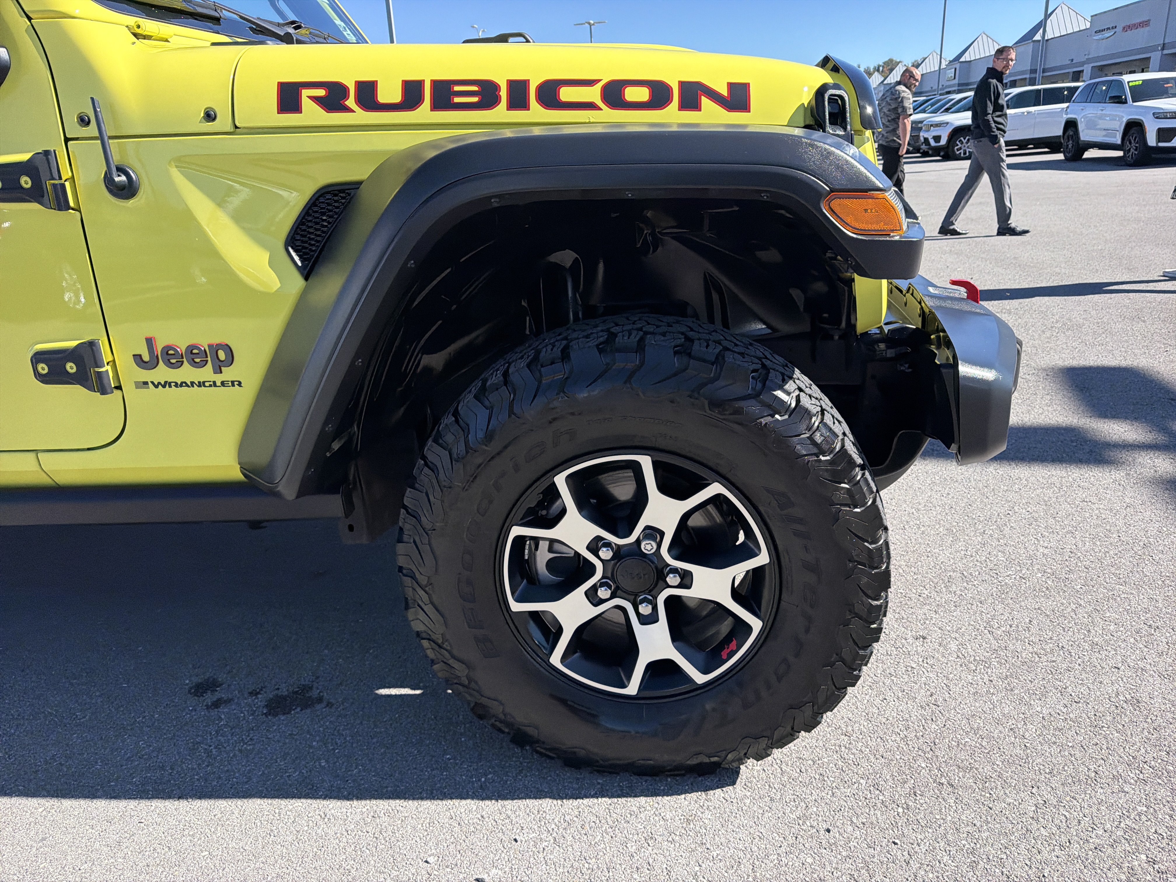 Used 2023 Jeep Wrangler Rubicon w/ LED Lighting Group AWD/4WD image 4
