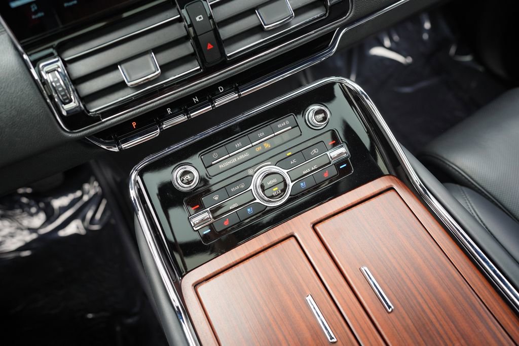 Used 2023 Lincoln Navigator Reserve RWD image 36