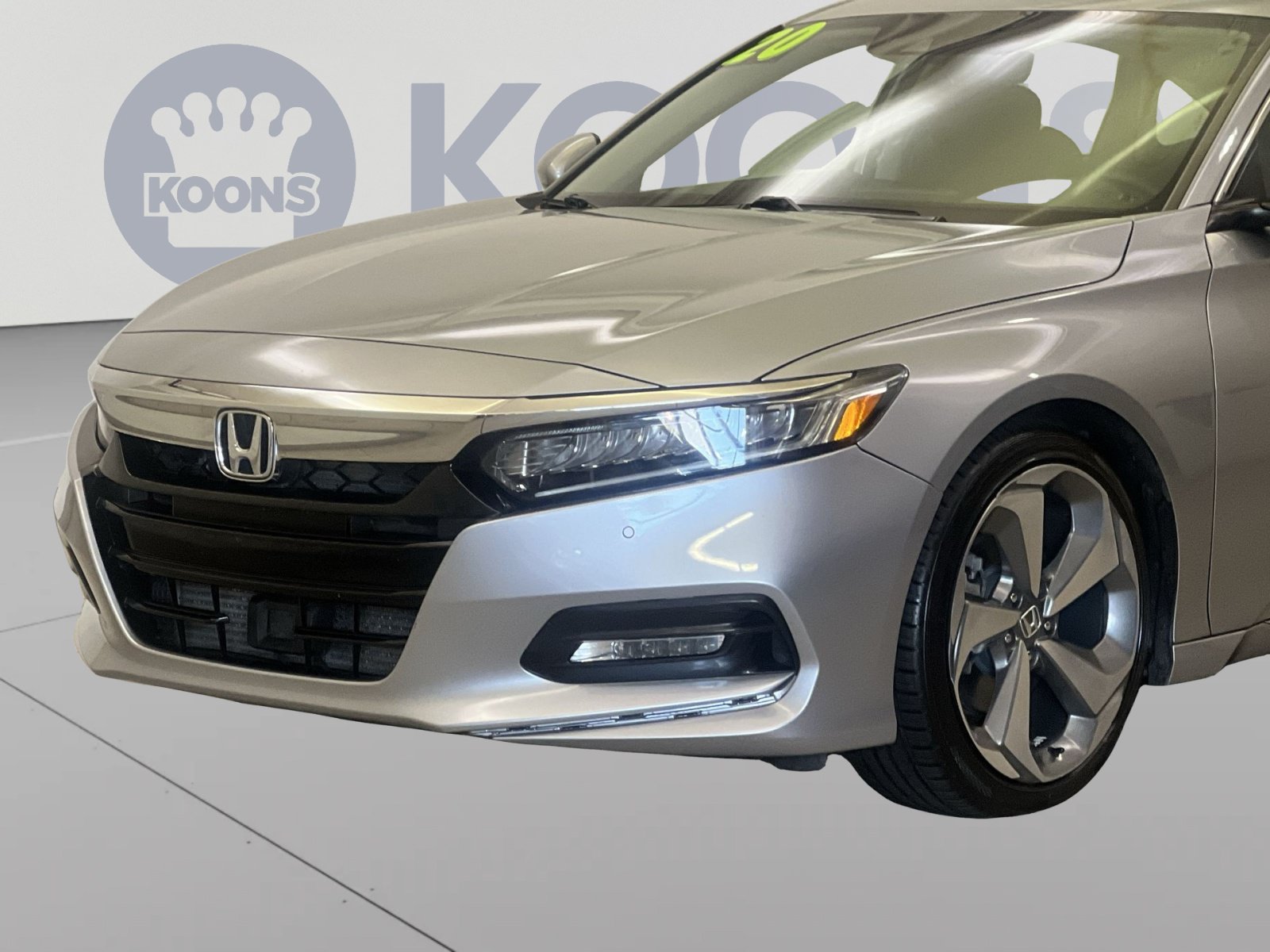 Used 2020 Honda Accord Touring image 28