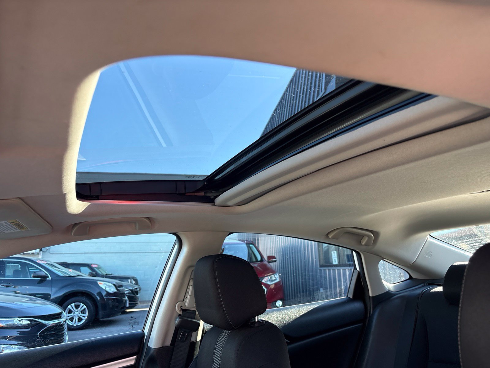 Used 2018 Honda Civic EX image 12