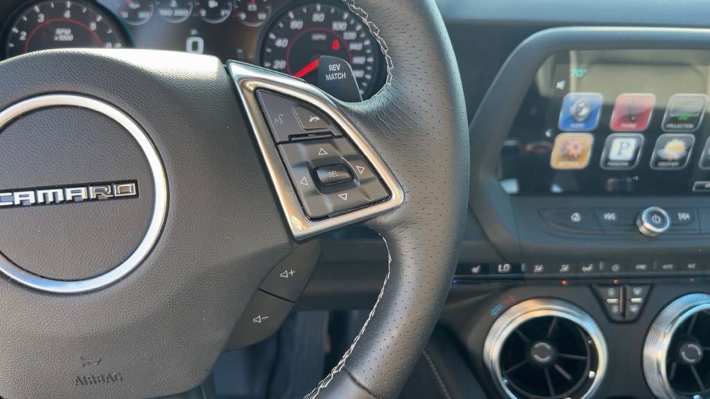 Used 2016 Chevrolet Camaro SS image 20