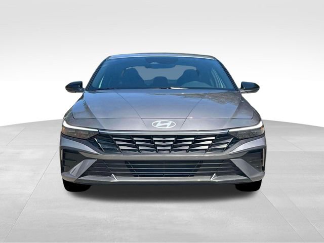 New 2025 Hyundai Elantra Sport image 12