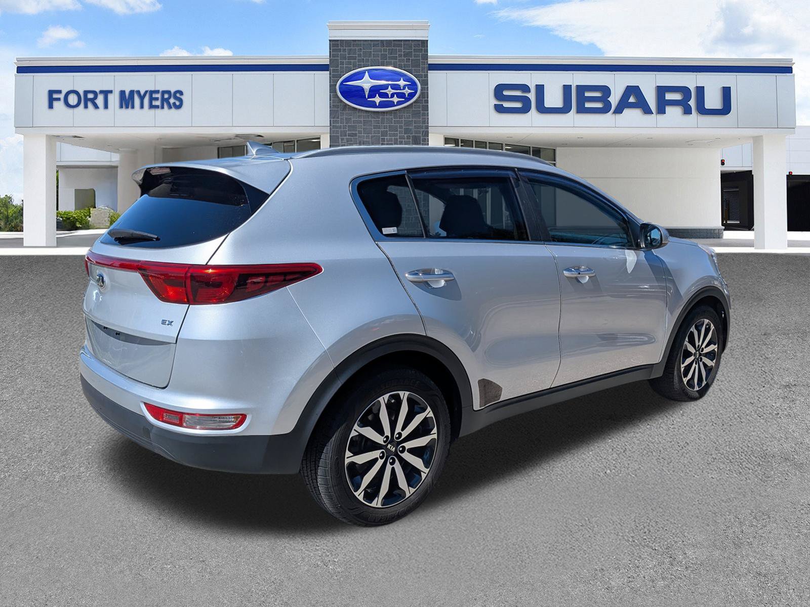 Used 2017 Kia Sportage EX FWD image 4