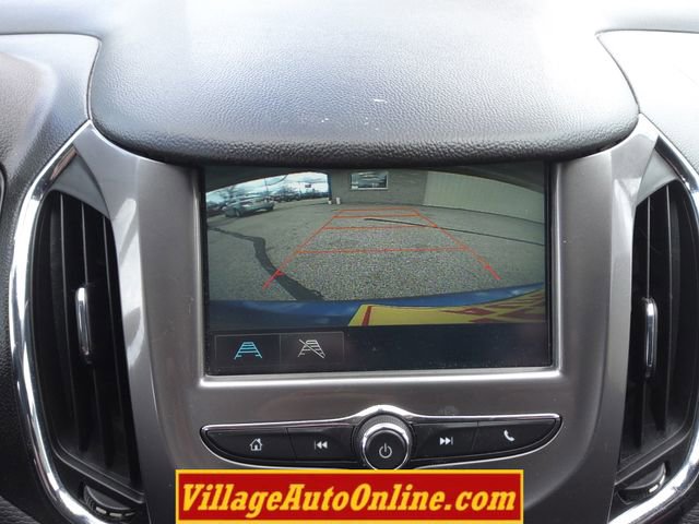 Used 2018 Chevrolet Cruze LT w/ Convenience Package image 20