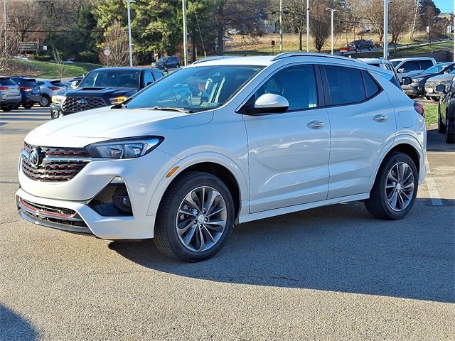 Used 2021 Buick Encore GX Select w/ Sport Touring Package image 3