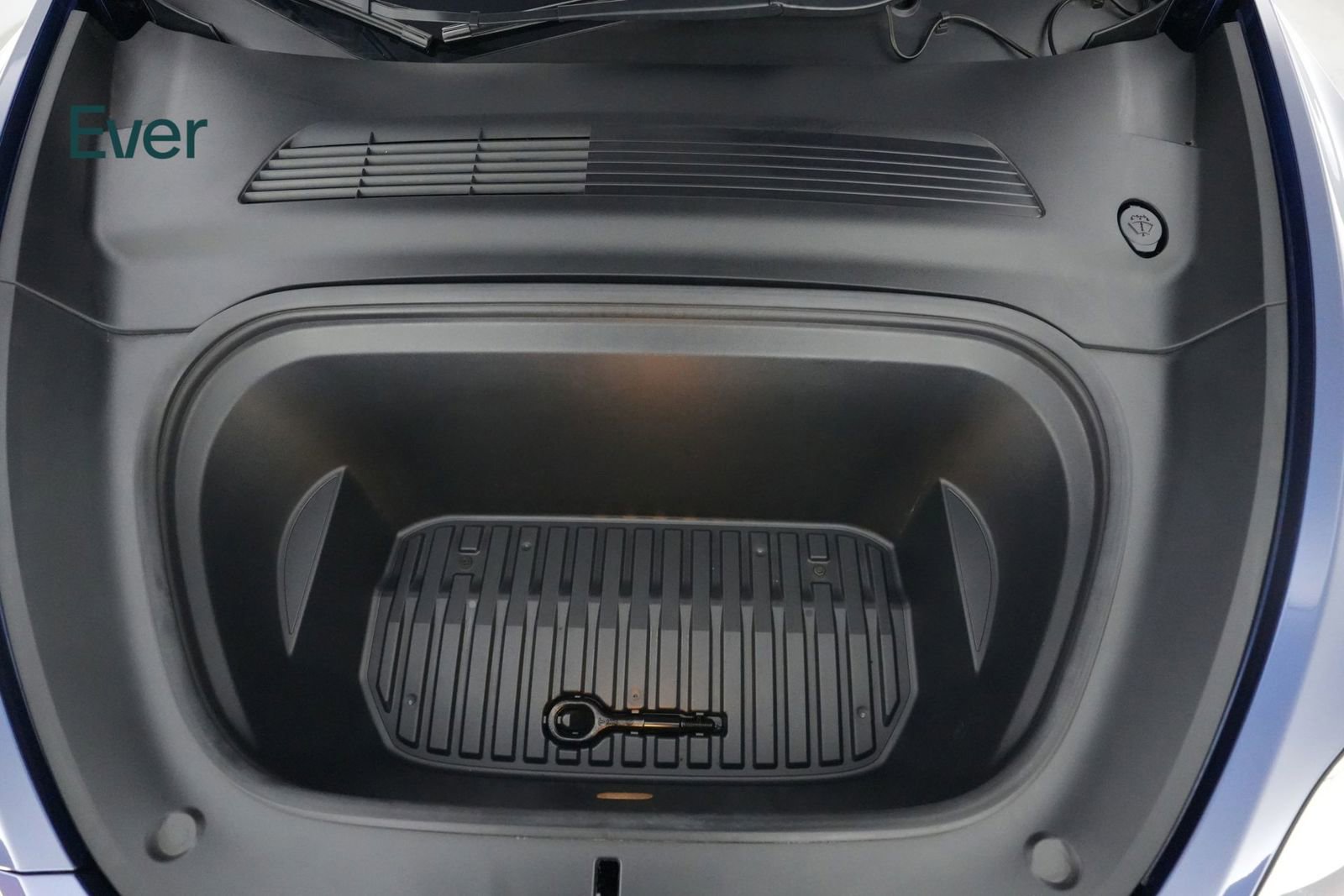 Used 2021 Tesla Model Y Long Range image 25