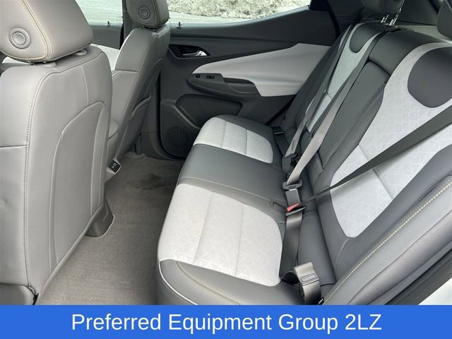 Used 2022 Chevrolet Bolt EUV Premier w/ Sun & Sound Package image 30