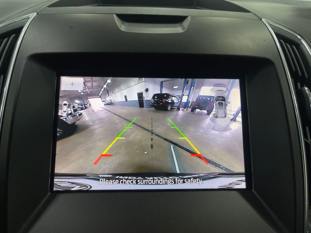 Used 2020 Ford Edge Titanium w/ Equipment Group 301A image 11