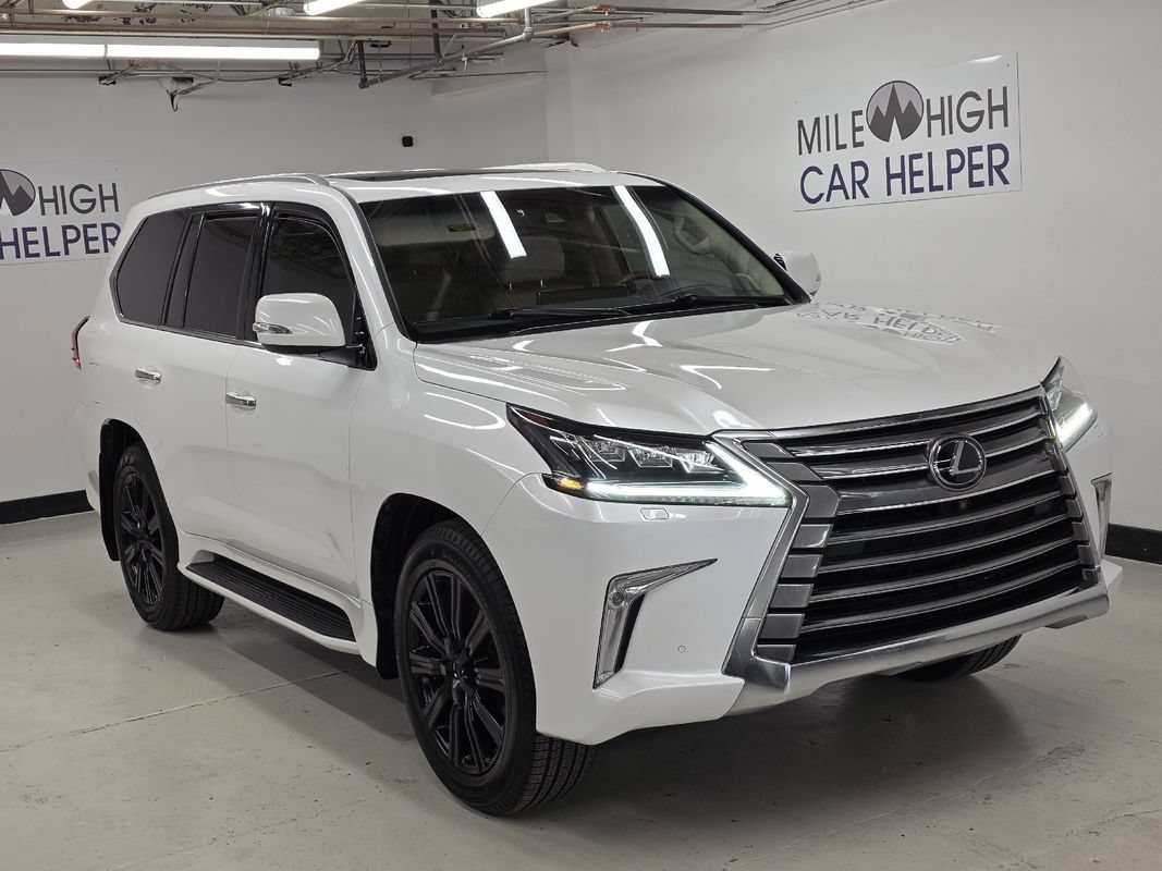 Used 2017 Lexus LX 570 4WD w/ Luxury Package image 17