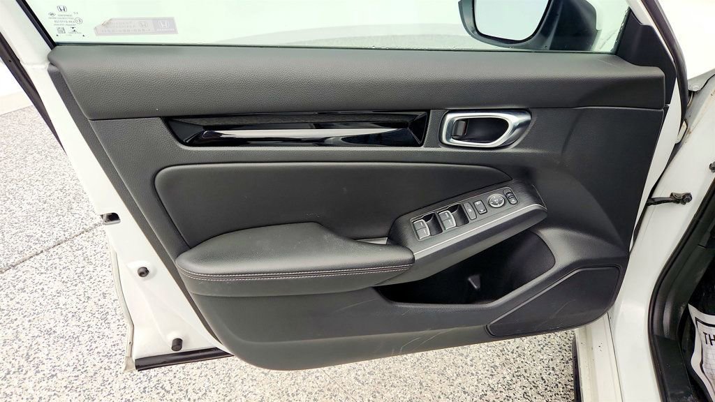 Used 2022 Honda Civic Sport Touring image 11