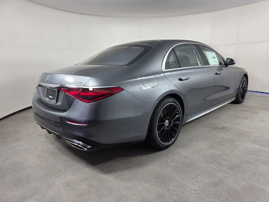 New 2026 Mercedes-Benz S 580 4MATIC Sedan image 4