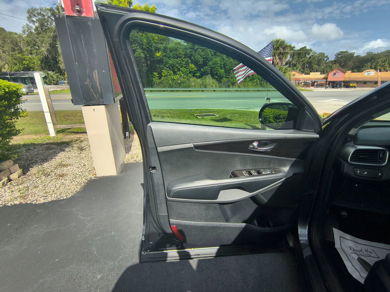 Used 2020 Kia Sorento S image 15