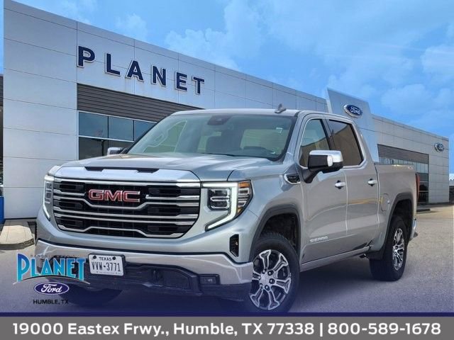 Used 2025 GMC Sierra 1500 SLT AWD/4WD image 1