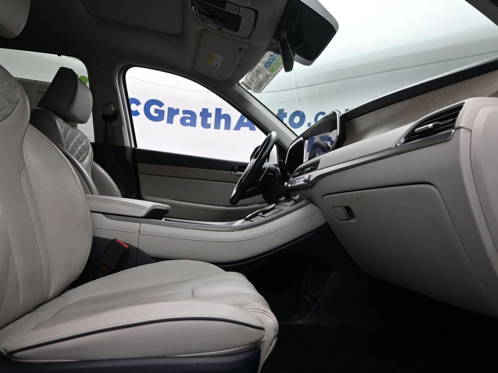 Used 2021 Hyundai Palisade Limited image 6
