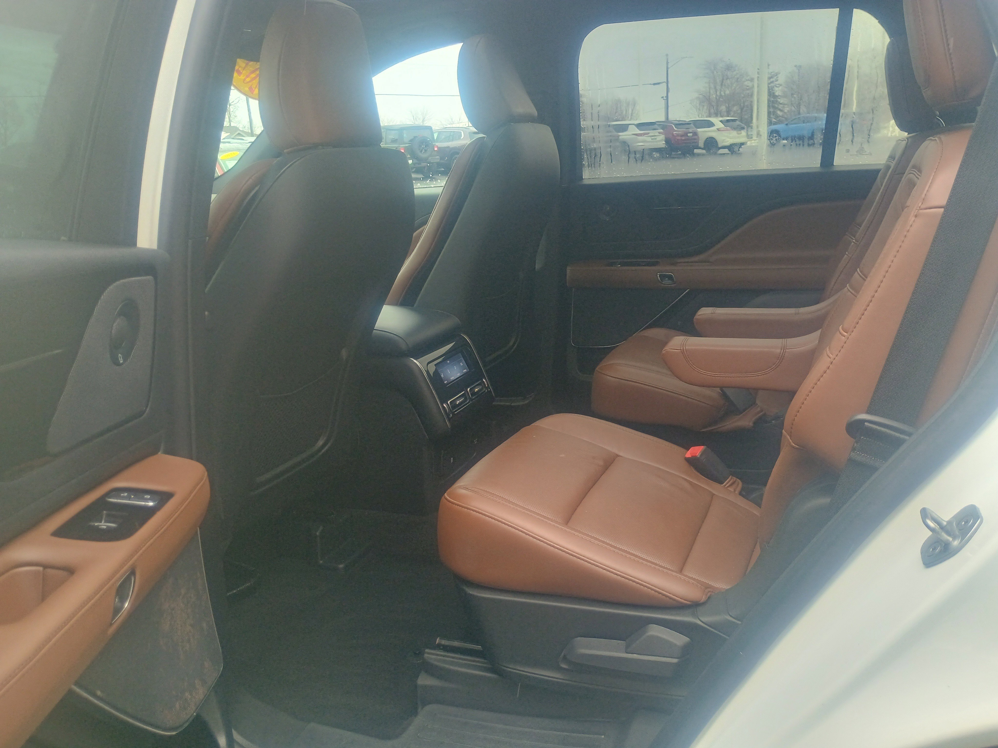 Used 2023 Lincoln Aviator Reserve image 19