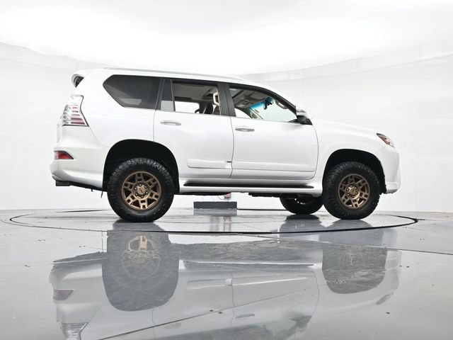 Used 2017 Lexus GX 460 w/ Navigation Package AWD/4WD image 39