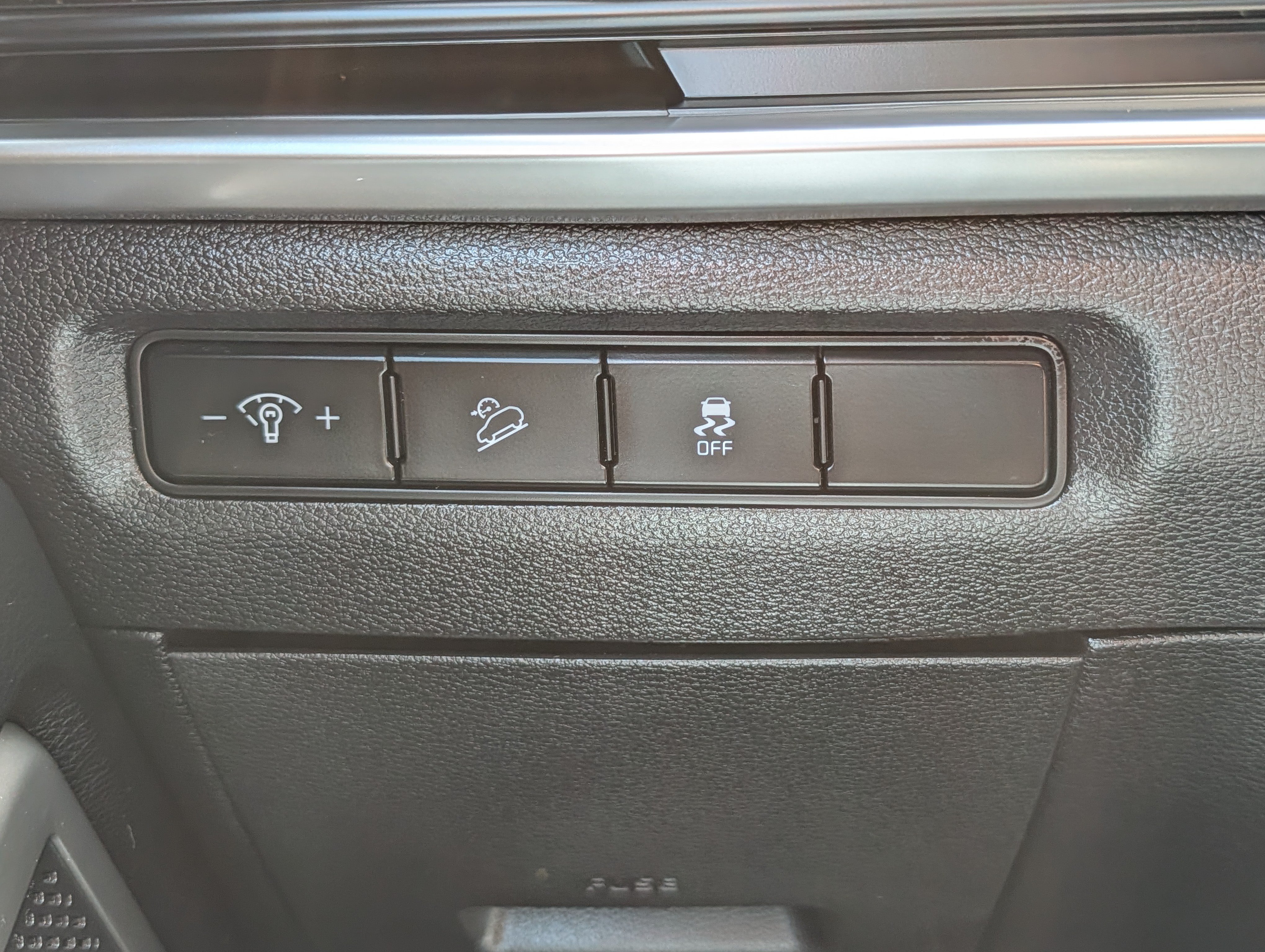 Certified 2023 Kia Telluride LX AWD/4WD image 26