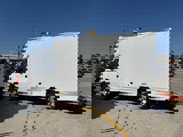 New 2025 Chevrolet Express 3500 w/ Power Convenience Package image 3