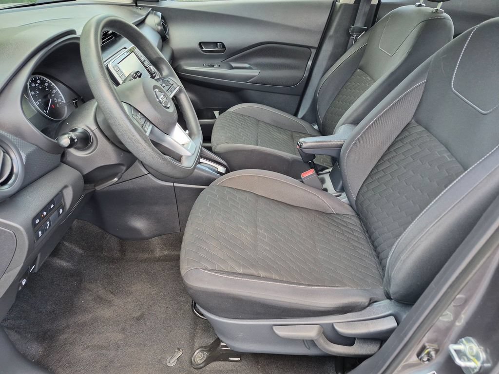 Used 2021 Nissan Kicks S FWD image 10