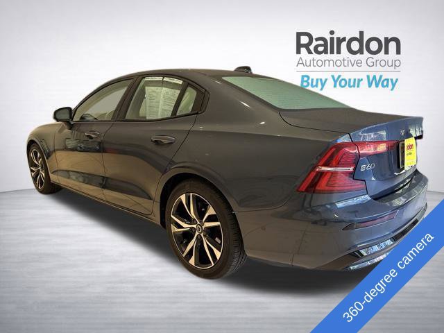 Used 2024 Volvo S60 B5 Plus AWD/4WD image 2