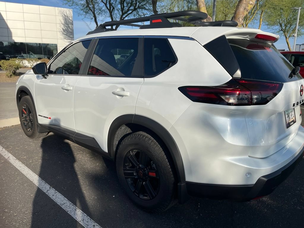 Certified 2026 Nissan Rogue SV AWD/4WD image 5