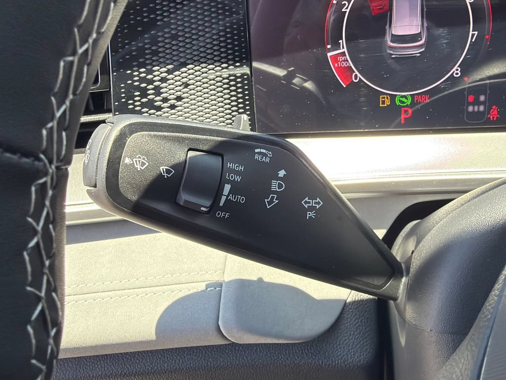 New 2026 Volkswagen Tiguan SE AWD/4WD image 28