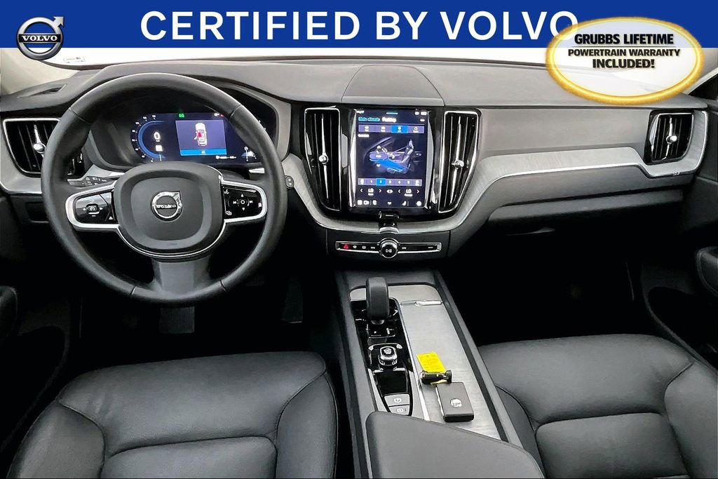 Certified 2025 Volvo XC60 B5 Plus image 21