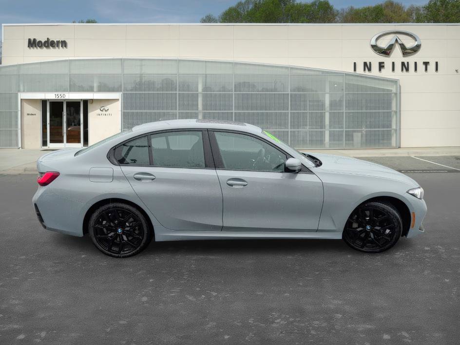 Used 2026 BMW 330i xDrive Sedan image 3