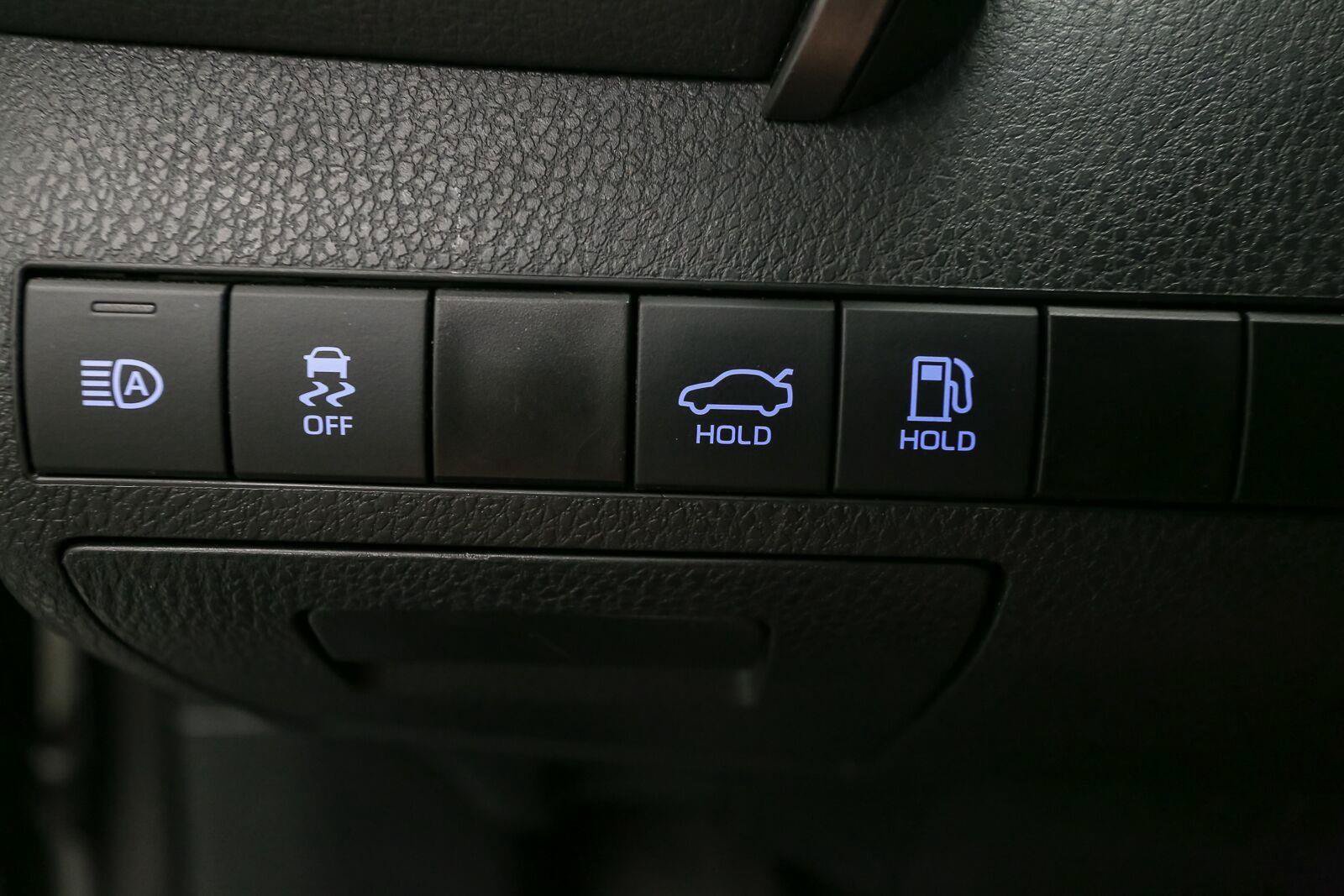 Used 2024 Toyota Camry XSE FWD image 37