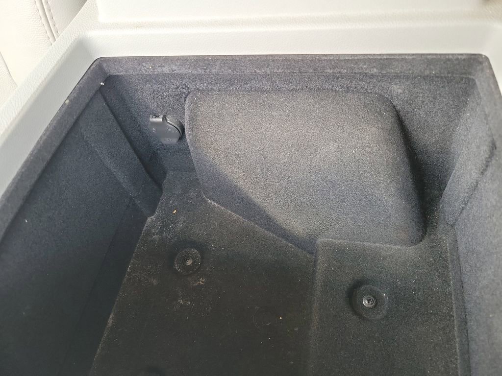 Used 2007 Chevrolet Avalanche LT w/ LT Preferred Equipment Group AWD/4WD image 24