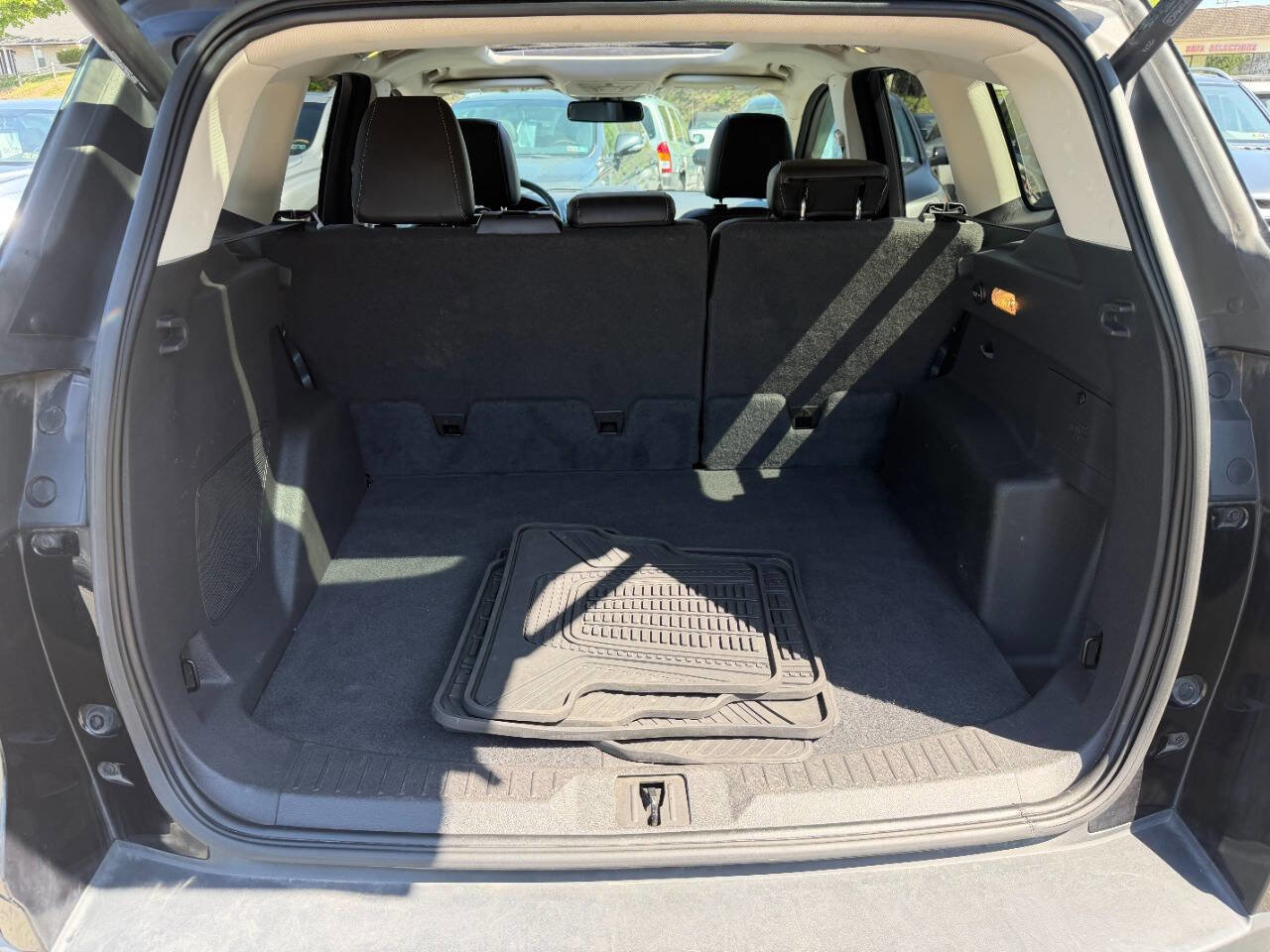 Used 2016 Ford Escape Titanium w/ Equipment Group 301A AWD/4WD image 36