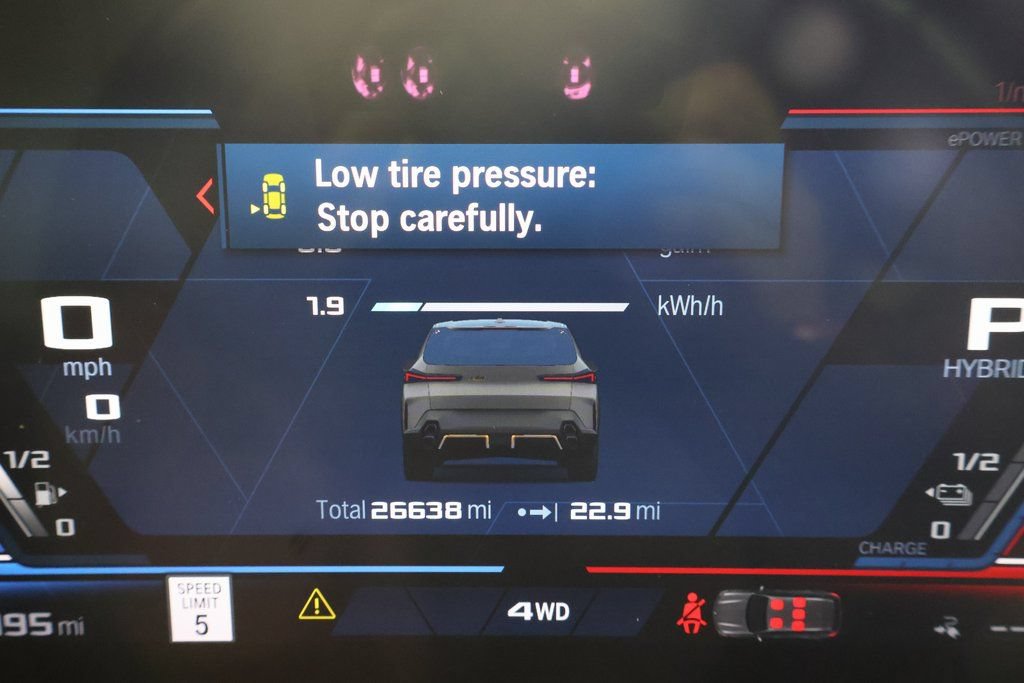 Certified 2023 BMW XM AWD/4WD image 17