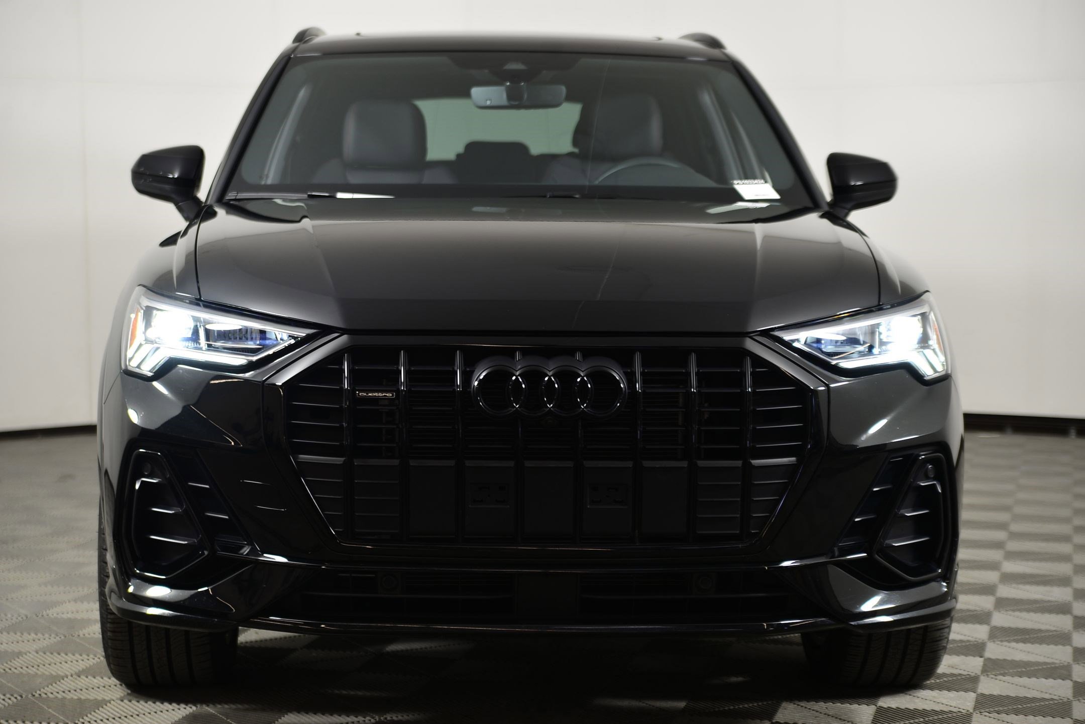 Certified 2025 Audi Q3 2.0T Premium Plus w/ Premium Plus Package image 5