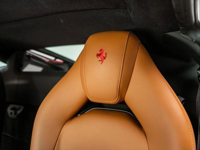 Used 2018 Ferrari 488 GTB image 10