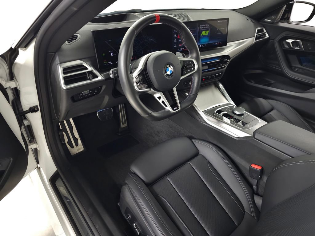 Used 2026 BMW M240i xDrive Coupe AWD/4WD image 17