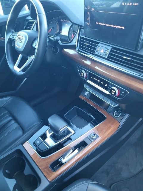 Used 2023 Audi Q5 2.0T Premium image 18