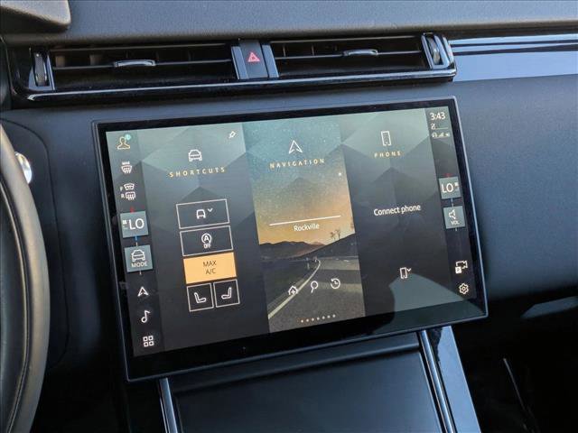 Used 2025 Land Rover Range Rover Velar Dynamic SE image 15