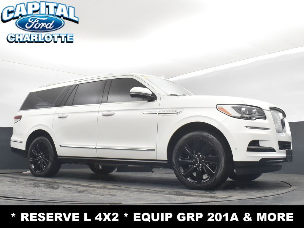 Used 2023 Lincoln Navigator L Reserve image 19