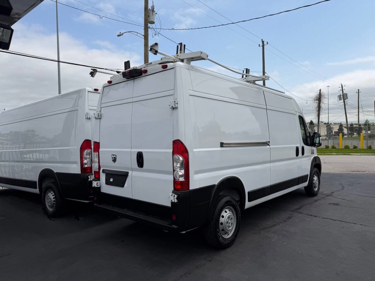 Used 2022 RAM ProMaster 3500 FWD image 2