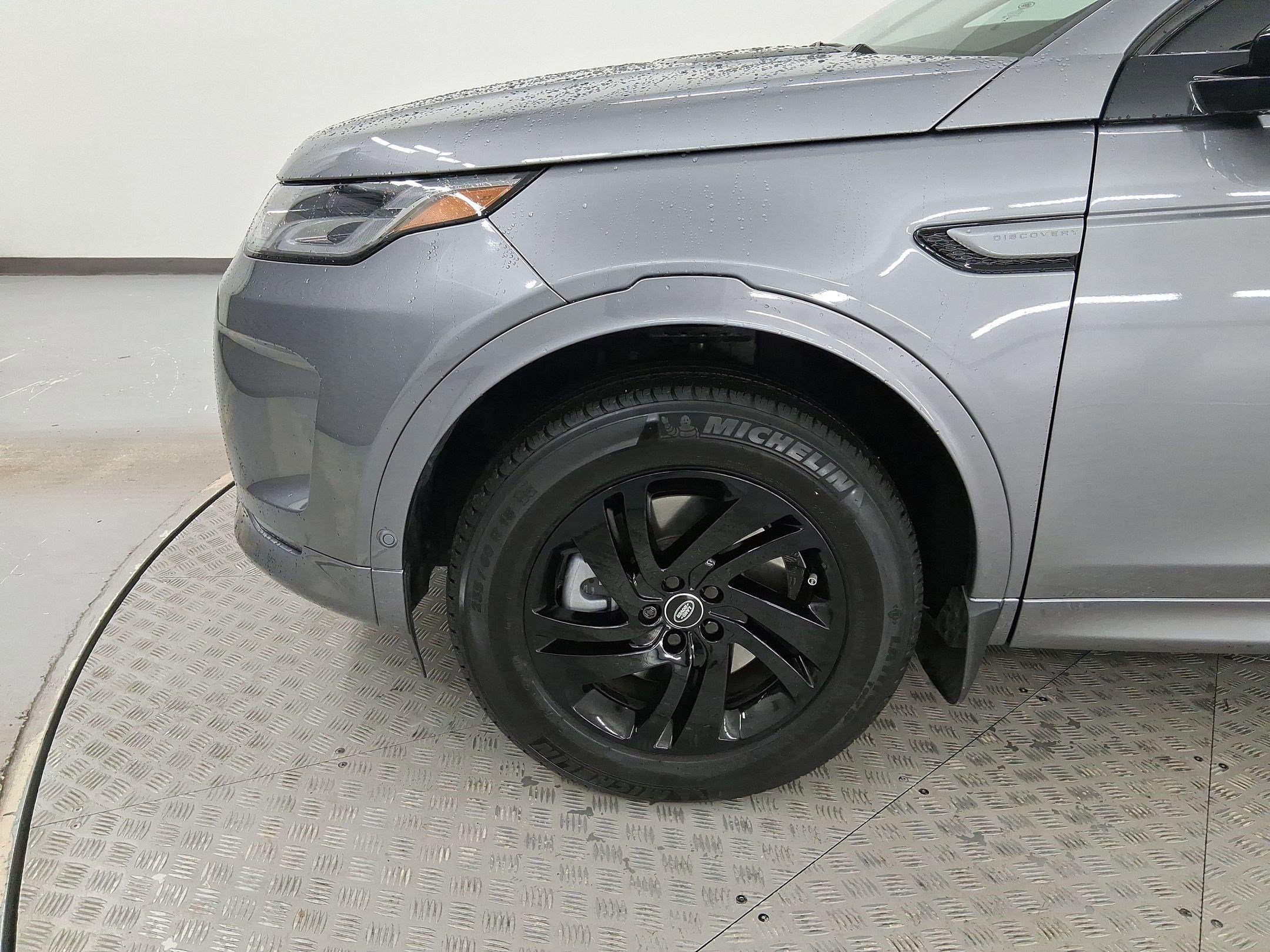 Certified 2025 Land Rover Discovery Sport S AWD/4WD image 11