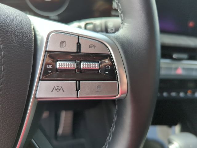 Used 2024 Kia Telluride SX Prestige w/ Towing Package AWD/4WD image 13