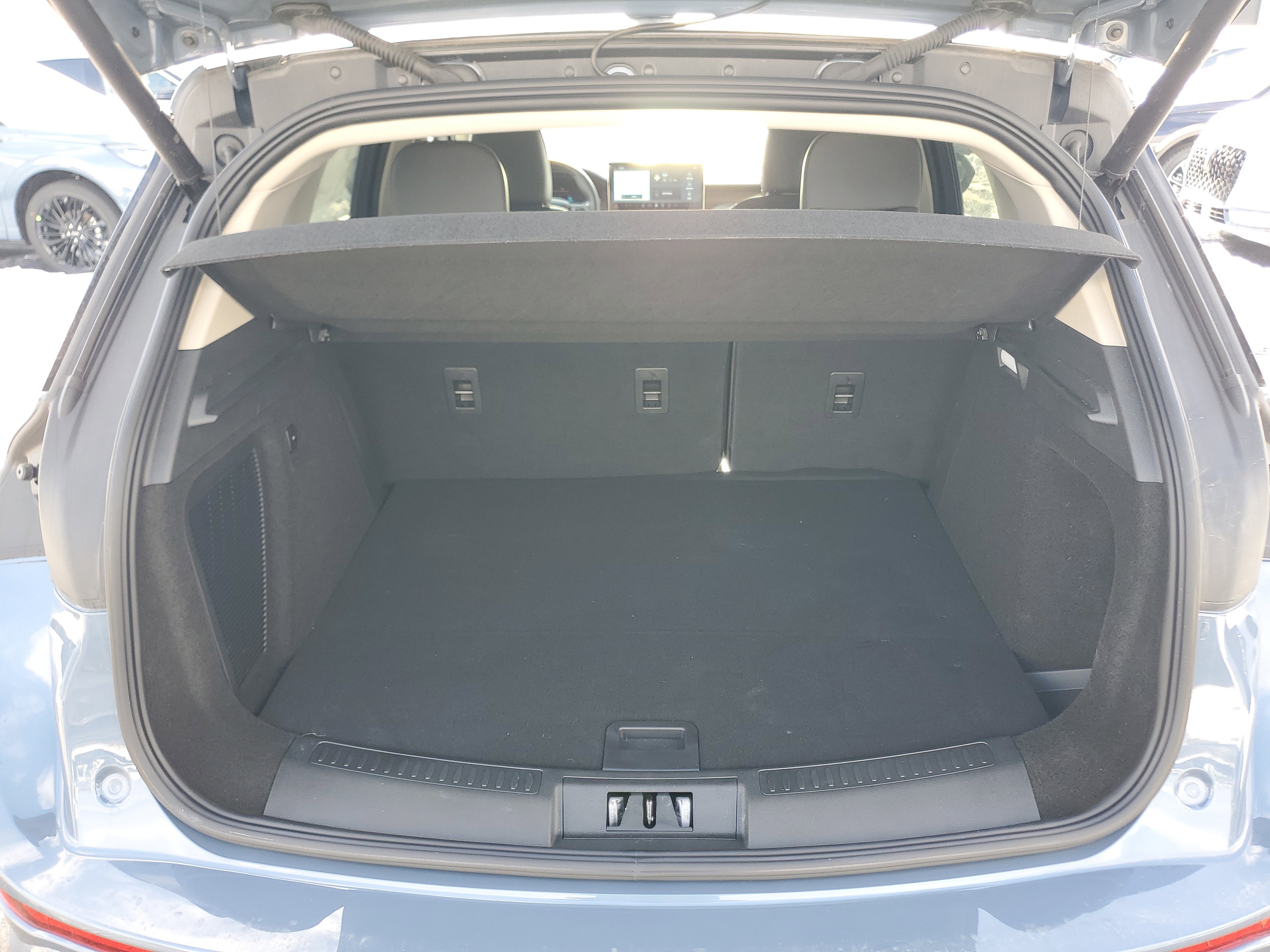 New 2025 Lincoln Corsair Grand Touring w/ Rear Removable Package Tray image 28