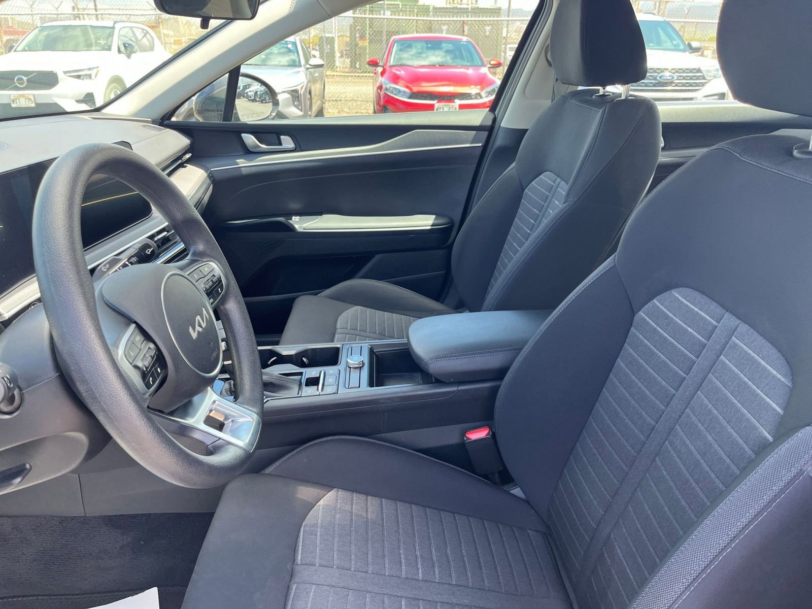 Used 2025 Kia K5 LXS FWD image 25