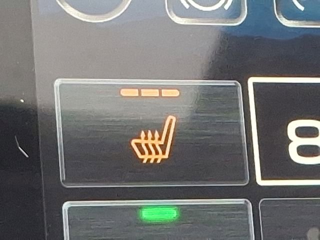 Certified 2025 Subaru Legacy Limited image 25